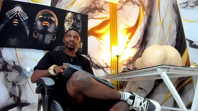 Thomas shelbys online show from 11/18/25, 04:05