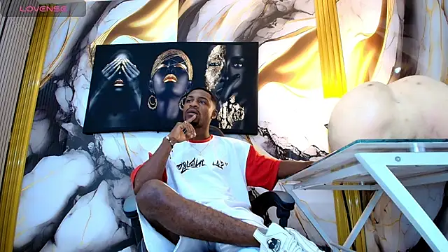 Thomas shelbys online show from 04/12/26, 02:59