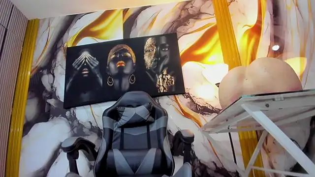 Thomas shelbys online show from 12/03/25, 03:51