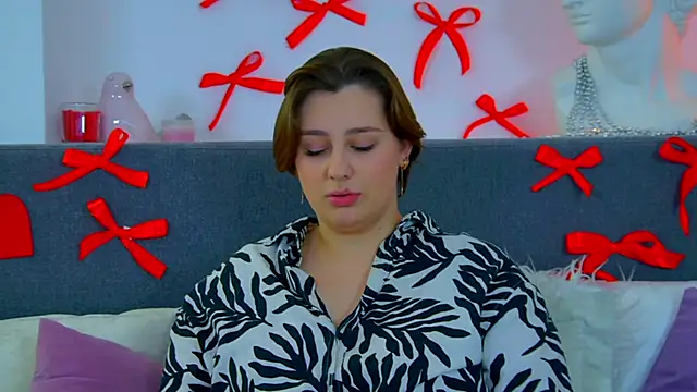 Snapshot of MaryMurray chatting on 03/04/25, 12:39 MaryMurray online show from 03/04/25, 12:39