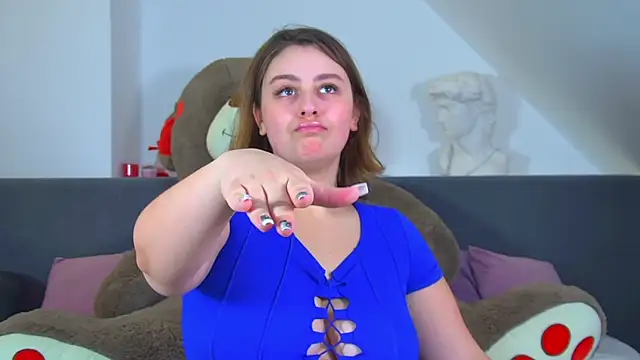 Snapshot of MaryMurray chatting on 10/05/25, 06:31 MaryMurray online show from 10/05/25, 06:31