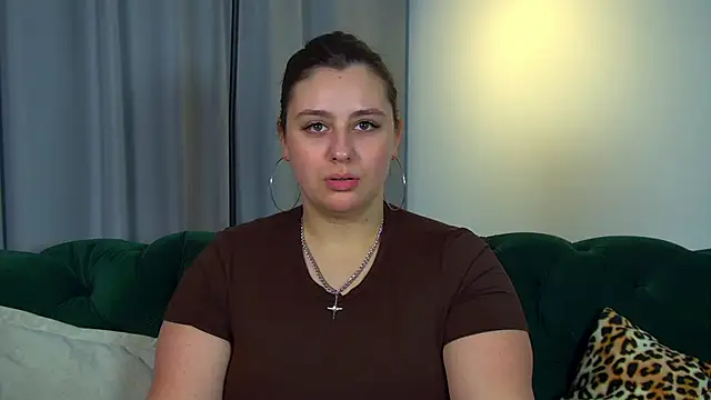 Snapshot of MaryMurray chatting on 11/20/25, 06:25 MaryMurray online show from 11/20/25, 06:25