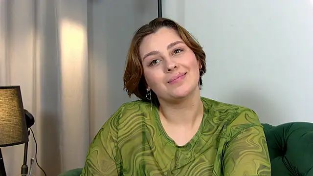 Snapshot of MaryMurray chatting on 03/17/25, 12:42 MaryMurray online show from 03/17/25, 12:42