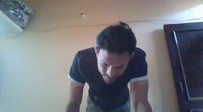 Snapshot of teddy_nut chatting on 03/14/25, 04:10 teddy nut online show from 03/14/25, 04:10