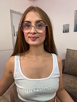 MiaaLoren online show from 11/29/25, 03:23