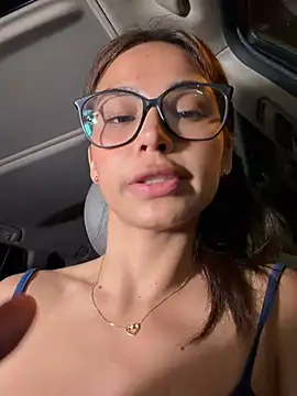 Snapshot of Adriennesexxx chatting on 06/18/26, 10:26 Adriennesexxx online show from 06/18/26, 10:26