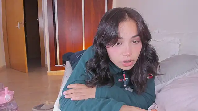 Adriennesexxx online show from 11/13/25, 06:23