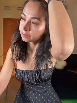 Adriennesexxx online show from 04/24/26, 04:20