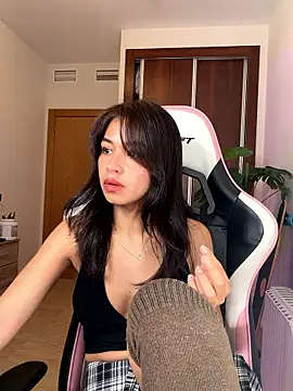 Adriennesexxx online show from 01/18/26, 02:53