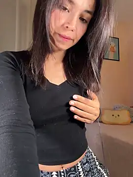 Adriennesexxx online show from 02/19/26, 06:05