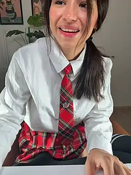 Adriennesexxx online show from 05/22/26, 09:29