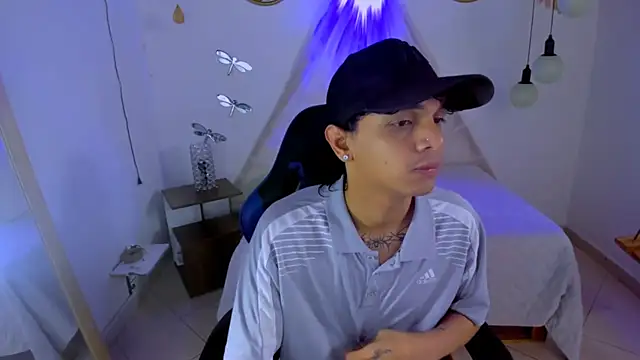 Snapshot of Brand_habes chatting on 11/26/25, 11:32 Brand habes online show from 11/26/25, 11:32