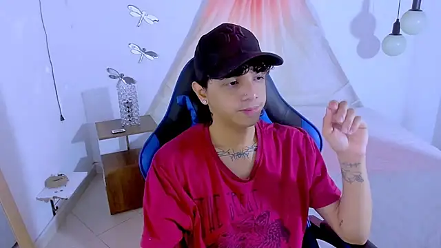 Snapshot of Brand_habes chatting on 11/09/25, 07:01 Brand habes online show from 11/09/25, 07:01