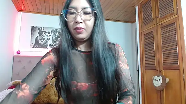 Snapshot of tifanny-squirt chatting on 10/15/25, 05:10 tifanny-squirt online show from 10/15/25, 05:10