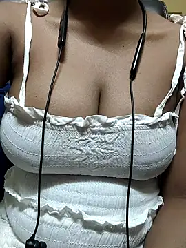 Anjali cute-Pondati online show from 02/06/26, 01:34