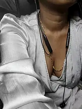 Anjali cute-Pondati online show from 05/19/26, 01:43