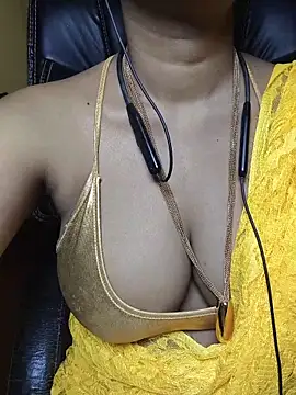 Anjali cute-Pondati online show from 05/27/26, 11:45
