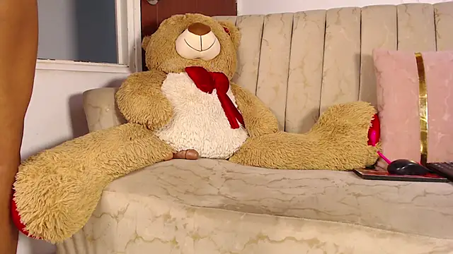 NatazhaQueen online show from 11/25/25, 08:03