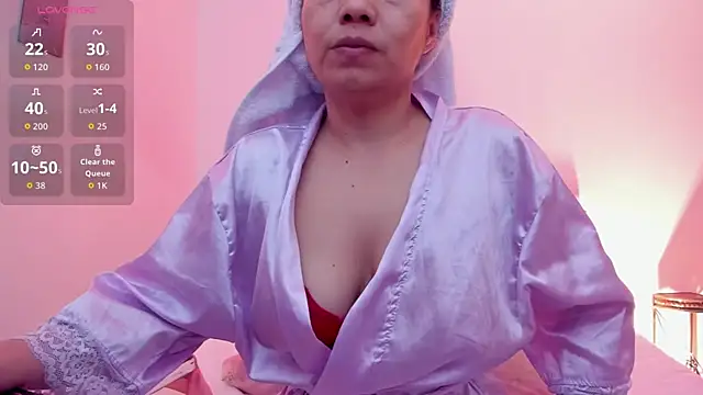 Sofia Walke1 online show from 11/11/25, 01:00