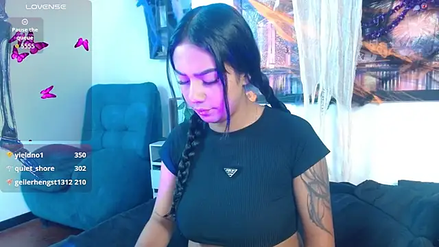 Shaarongp online show from 10/11/25, 04:35