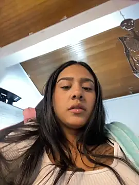 Shaarongp online show from 10/10/25, 04:24