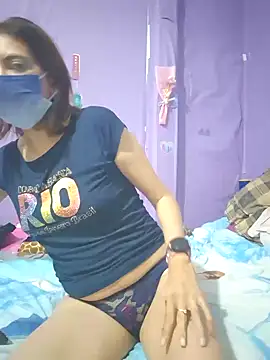 Lunababymylove online show from 01/16/25, 02:41