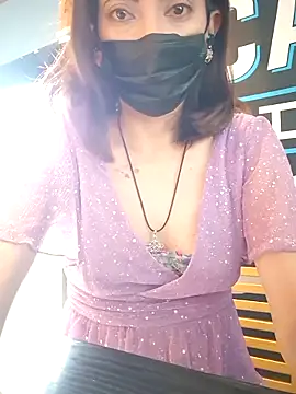 Lunababymylove online show from 06/10/26, 04:52