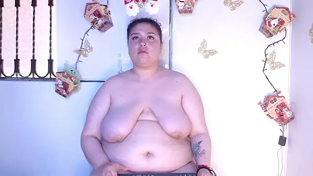 LennaTurnerr online show from 12/03/24, 10:34