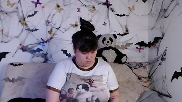 LennaTurnerr online show from 10/08/25, 07:47