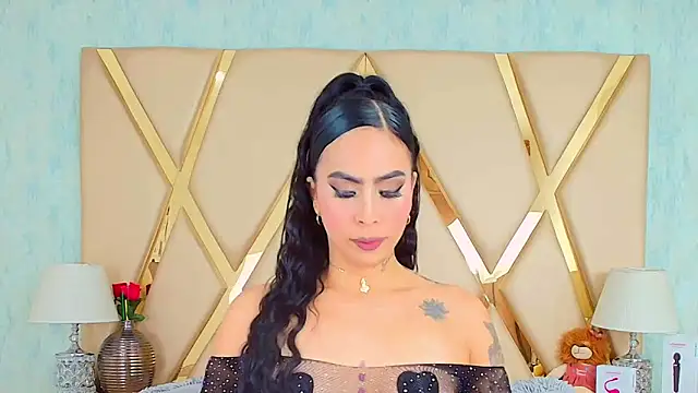 GiahDaniels online show from 02/26/25, 08:47