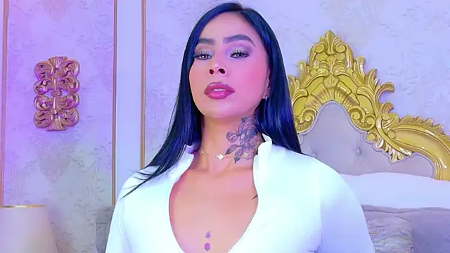 Snapshot of GiahDaniels chatting on 07/14/26, 04:57 GiahDaniels online show from 07/14/26, 04:57