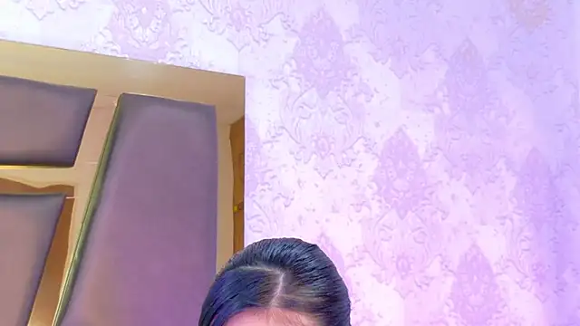 GiahDaniels online show from 03/31/26, 01:29