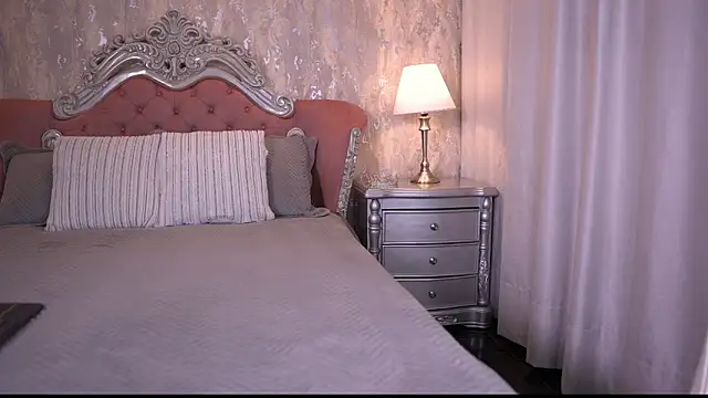 AngelineConnor online show from 02/15/26, 12:22