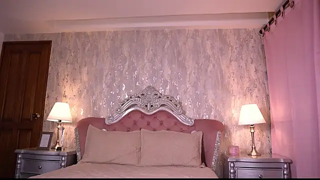 AngelineConnor online show from 04/11/26, 10:46