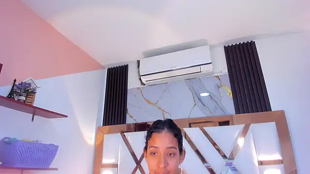 Snapshot of amberr_sweett69 chatting on 02/26/25, 06:37 amberr sweett69 online show from 02/26/25, 06:37