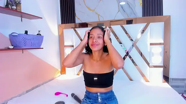 Snapshot of amberr_sweett69 chatting on 03/09/25, 06:11 amberr sweett69 online show from 03/09/25, 06:11