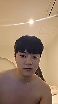 Snapshot of dhwisydy chatting on 04/14/26, 12:15 dhwisydy online show from 04/14/26, 12:15