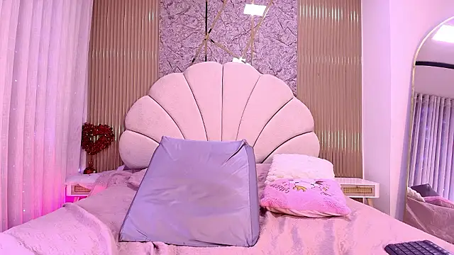 nata luna online show from 03/07/26, 07:19