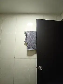 KaelMoreau online show from 11/28/25, 08:14