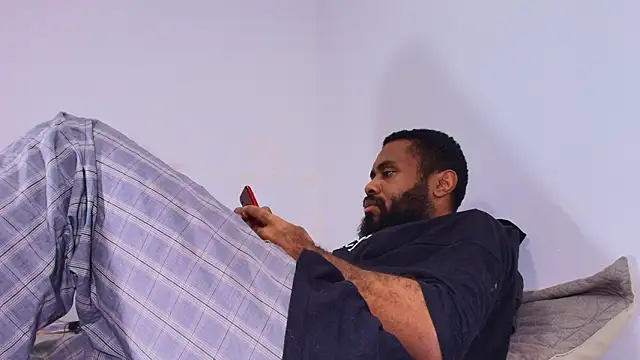 KaelMoreau online show from 02/08/26, 09:56