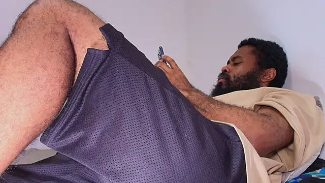 KaelMoreau online show from 04/07/26, 11:56