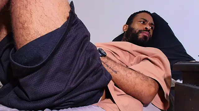 KaelMoreau online show from 02/06/26, 08:27