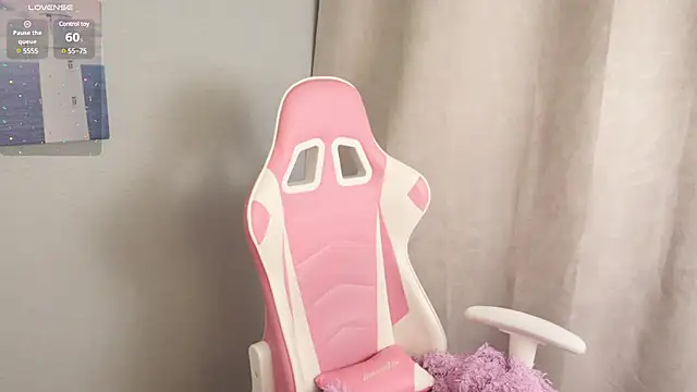 Snapshot of Victoria_Thomsons1 chatting on 03/06/25, 07:03 Victoria Thomsons1 online show from 03/06/25, 07:03