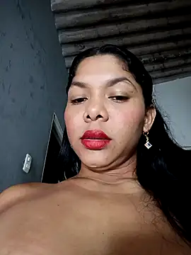 DIORA Latina online show from 02/15/26, 03:07