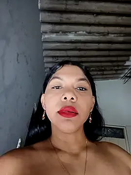 DIORA Latina online show from 02/08/26, 02:42