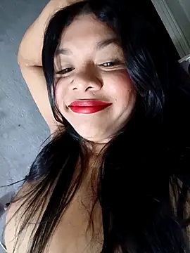 DIORA Latina online show from 03/17/26, 03:31