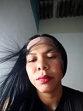 DIORA Latina online show from 03/14/26, 07:53