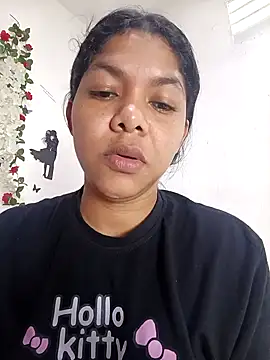 DIORA Latina online show from 09/23/25, 01:07