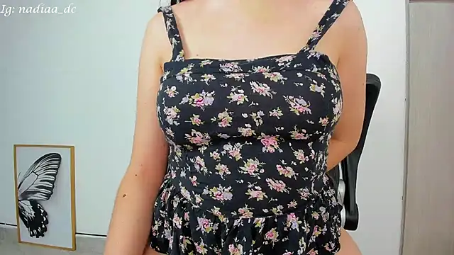 Nadiaa  online show from 03/01/25, 03:53