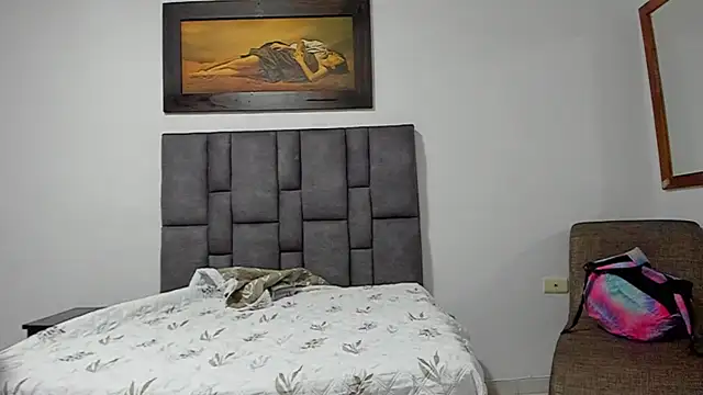 Vahiolet smith online show from 01/14/26, 03:43